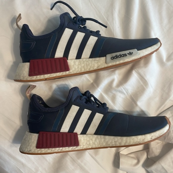 adidas gazelle silver green womens adidas Womens Nmd R1 Lace Up Sneakers White 10.5 Casual